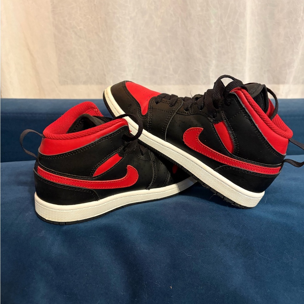 Youth Jordan Black and Red High-Tops
